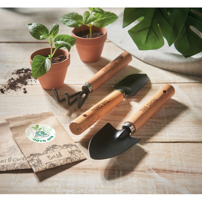3 attrezzi da giardino in sacch - 4